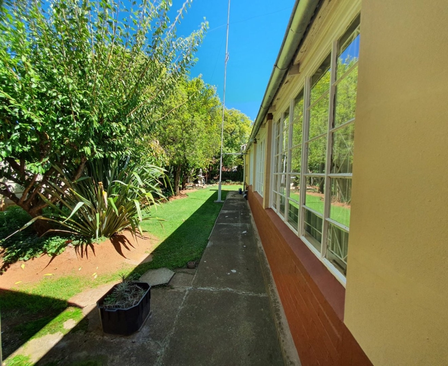 4 Bedroom Property for Sale in Dewetsdorp Free State